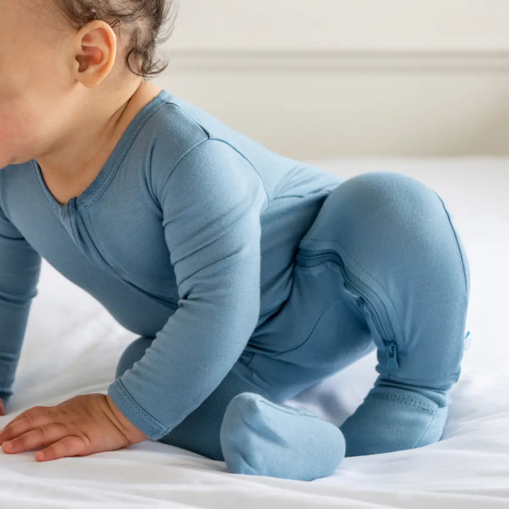 Baby Bamboo Pajamas w/ DreamCuffs® Dreamland Baby