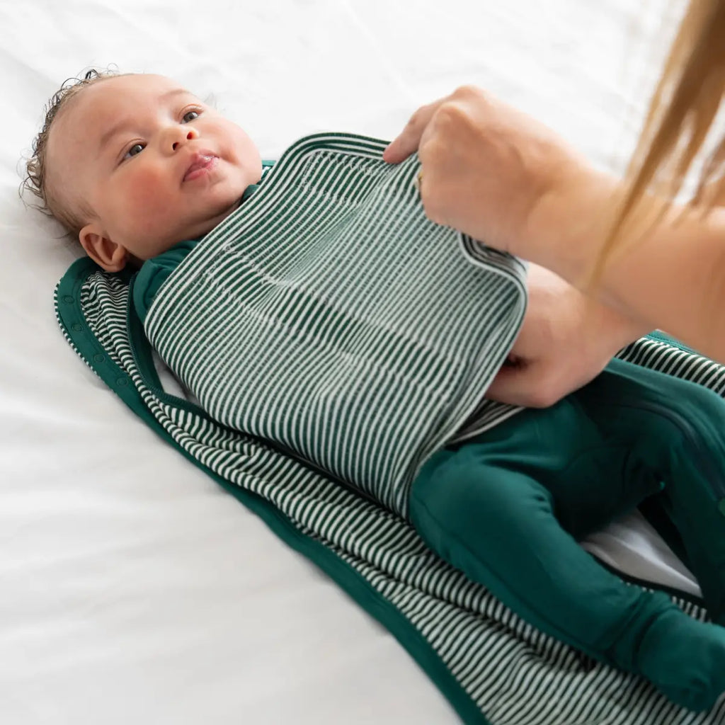 Bamboo Classic Swaddle (Non-weighted) Dreamland Baby