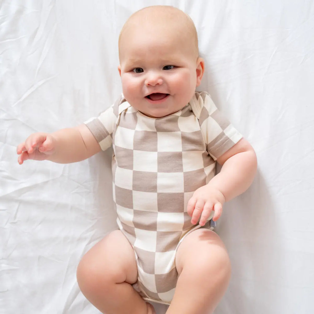 Baby Short-Sleeve Bamboo Bodysuit Dreamland Baby